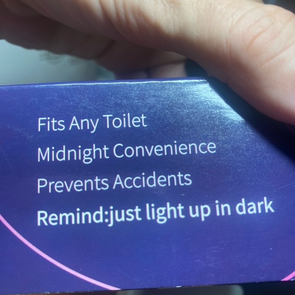 Toilet Motion Sensor LED Nightlight 8 Colors - Picture 8 of 10